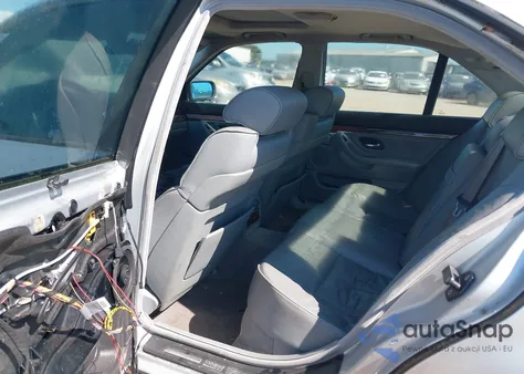 2000 BMW 740Ia z USA, uszkodzony, nr VIN WBAGG8344YDN80815